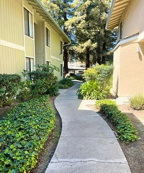 Walkway to unit