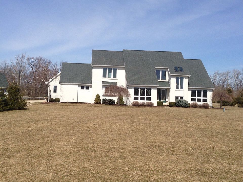 2nd image of 1538 Fort Findlay Rd