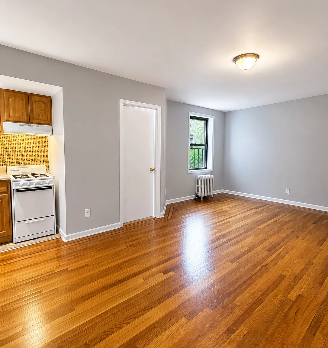 Studio, 500 sqft, $1,687 — Photo 2