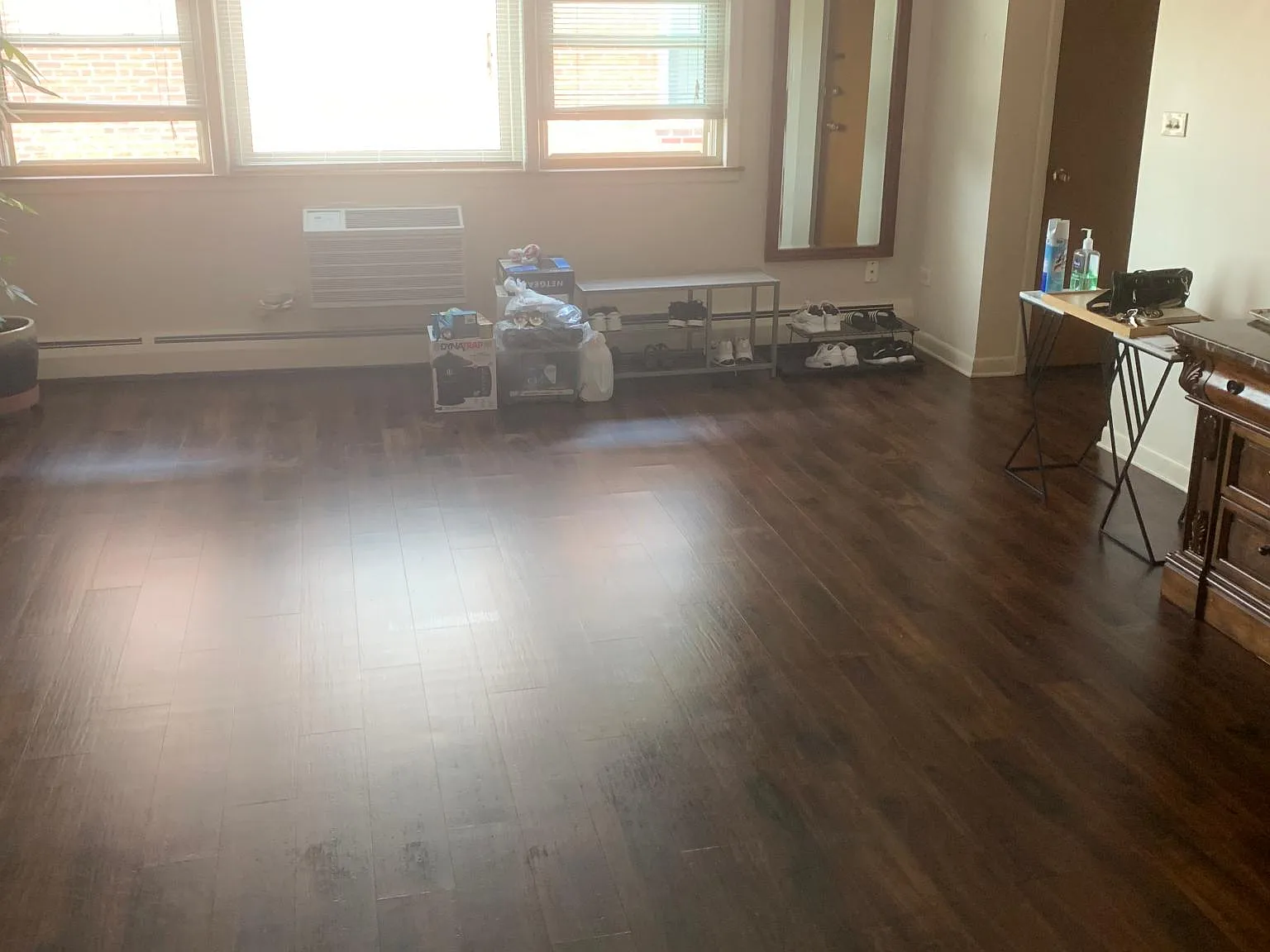 2 bed, 900 sqft, $1,800 — Photo 3