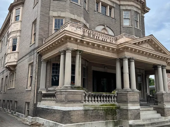 221 W Greene St, Piqua, OH 45356