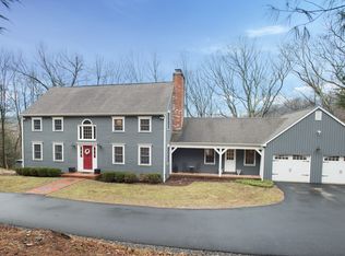 65 Topstone Rd, Ridgefield, CT 06877