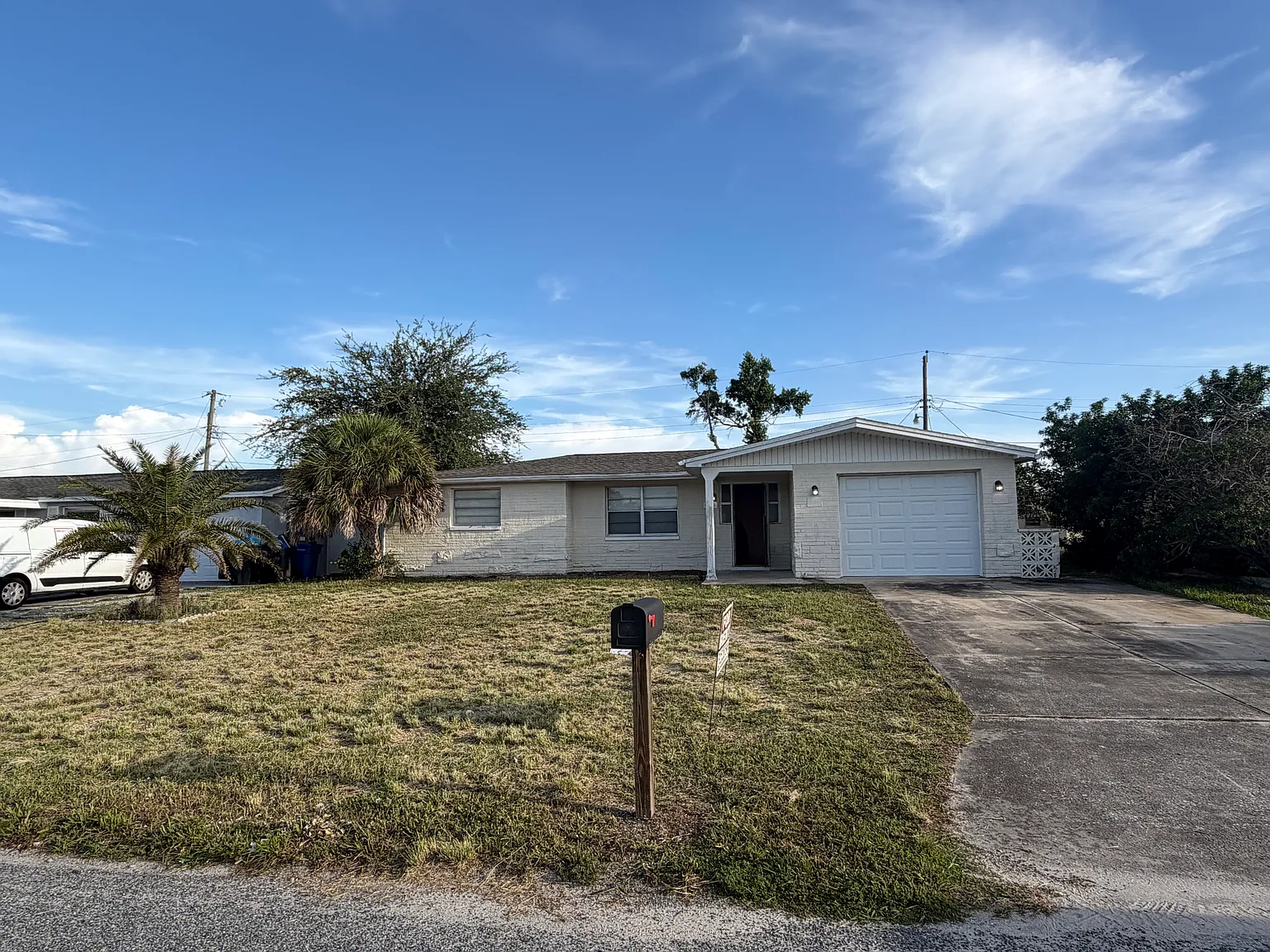 3 bed, 1184 sqft, $1,675 — Photo 1