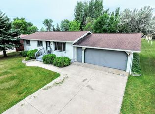 245 Campbell Rd, Crookston, MN 56716