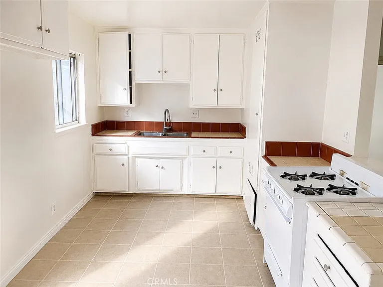 3411 W Orange Ave #1 — Photo 12
