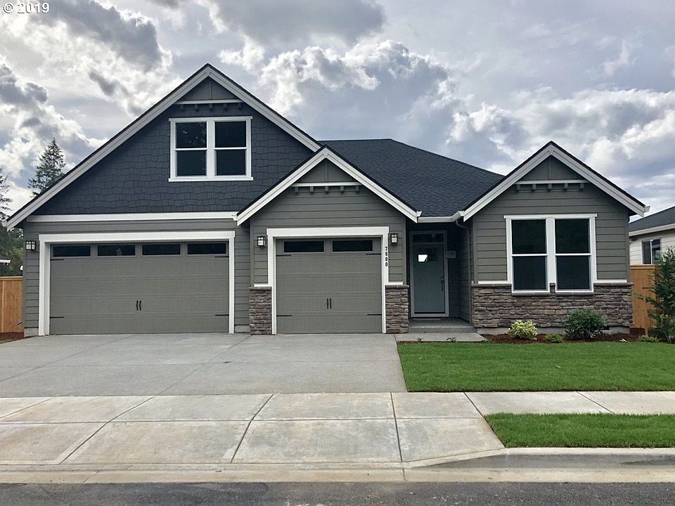 1st image of 7600 NE 176th Ave Lot 64