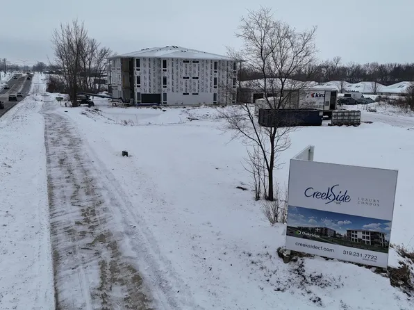 4015 Cedar Heights Dr #2, Cedar Falls, IA 50613