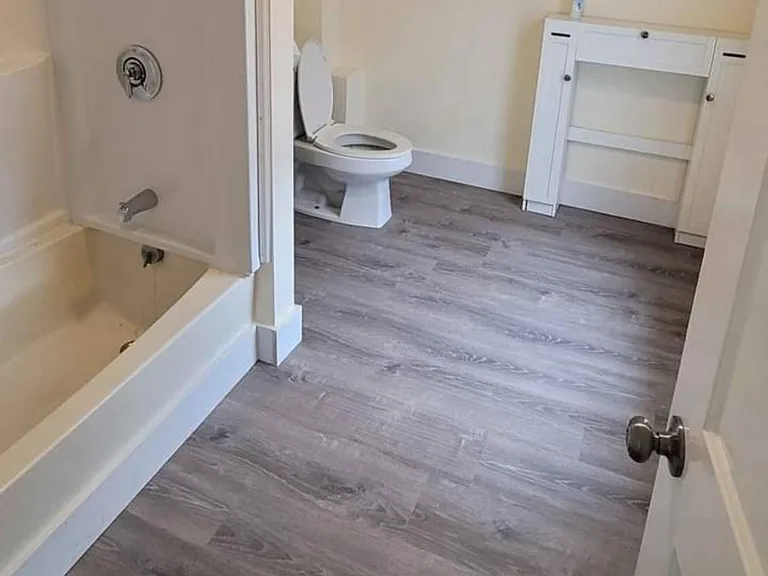 30 Railroad Ave #3 — Photo 13