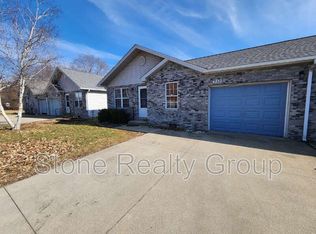 4832 Pine Ridge Ct, Terre Haute, IN 47802