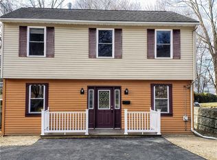 3 Autumn Ave, Smithfield, RI 02917