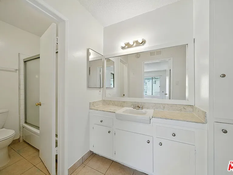 4100 W 1st St #203 — Photo 12