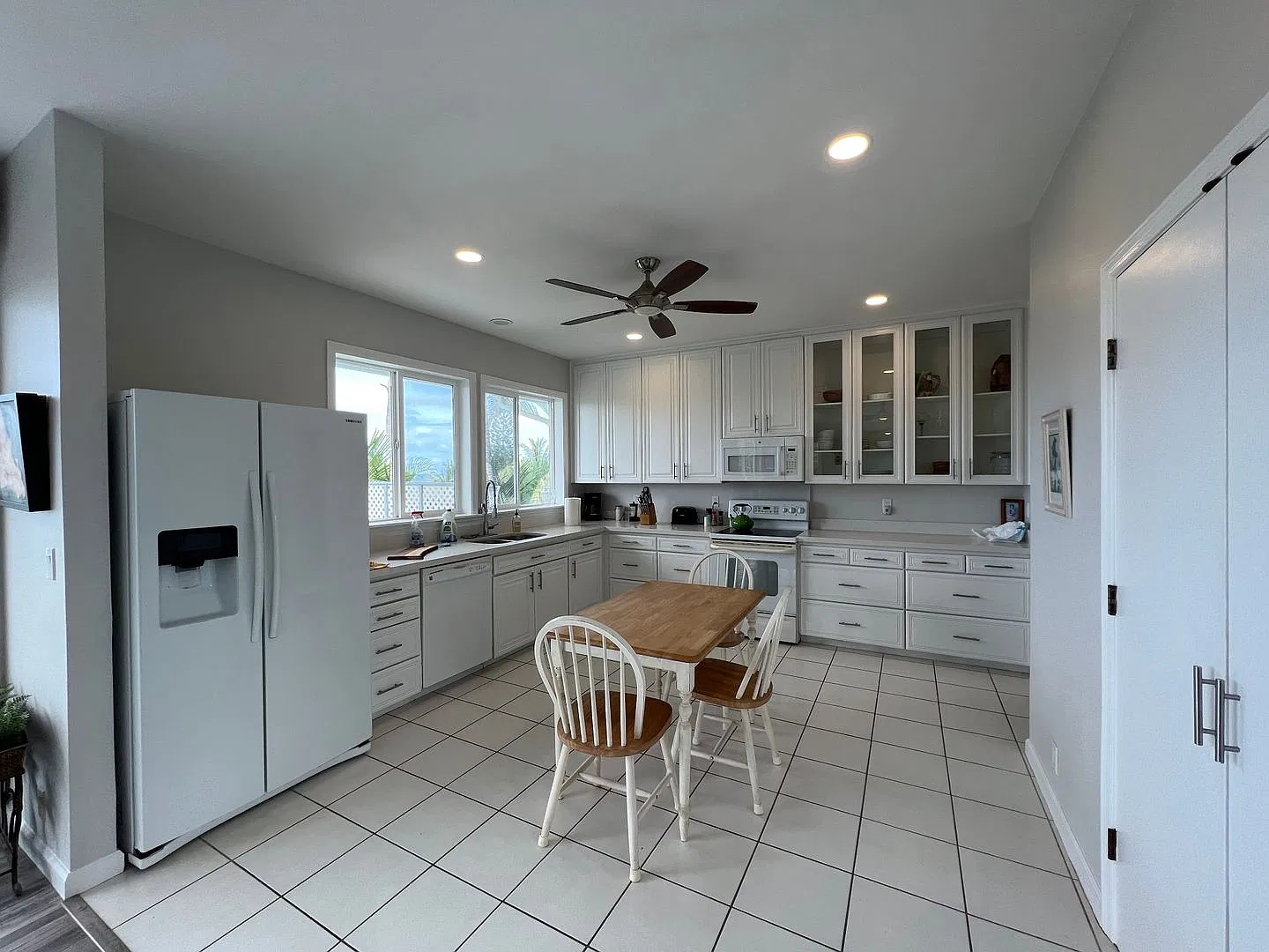 For Rent - 864 Aalapapa Dr. — Photo 3