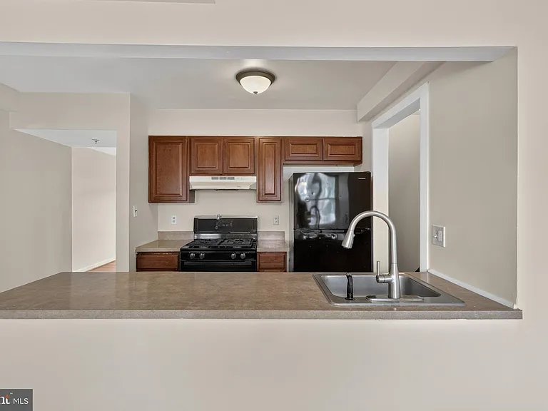 2931 Sunset Ln — Photo 6