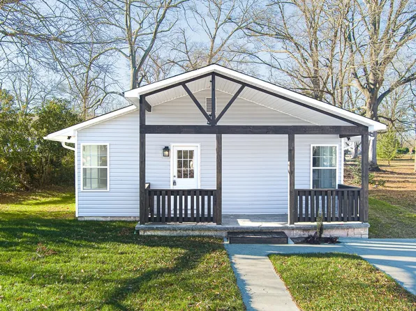 103 Copeland St, Clinton, SC 29325