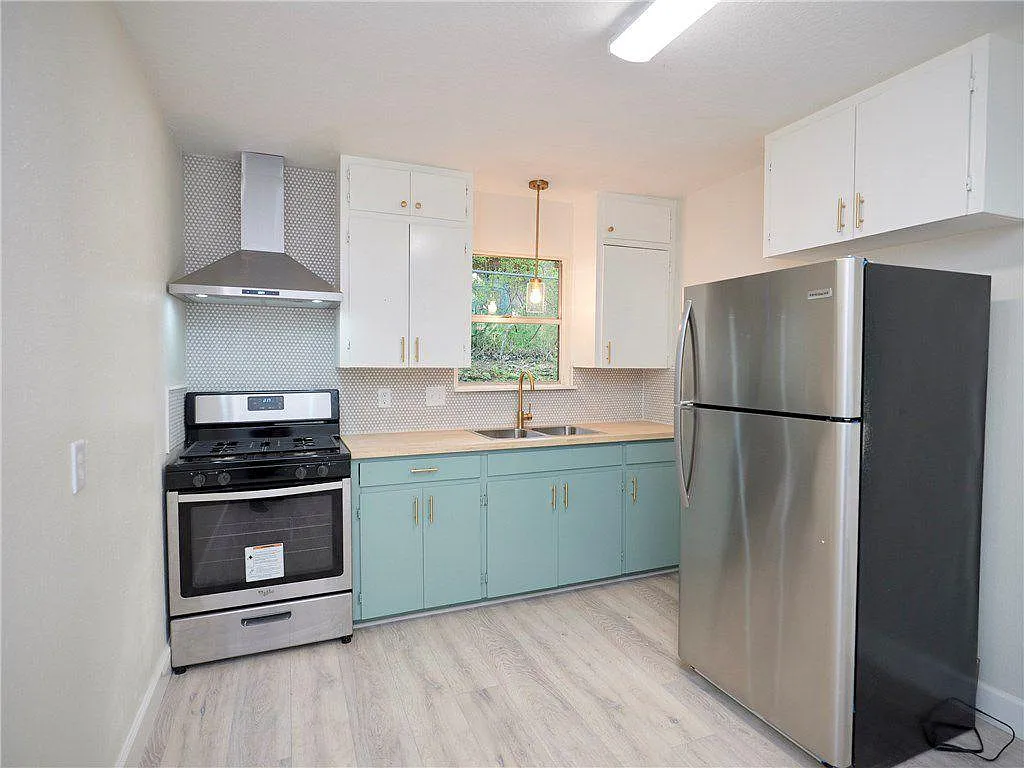 2 bed, 785 sqft, $1,500 — Photo 4