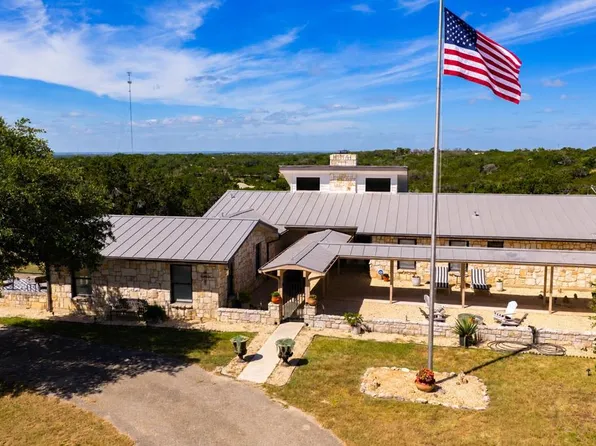 34 Canyon Ridge Vw, Kerrville, TX 78028