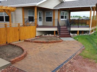 17 Circle 8 Dr, Sheridan, WY 82801