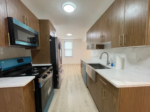 3178 Nostrand Avenue image 20 of 30