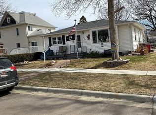 308 S Cedar St, Lennox, SD 57039