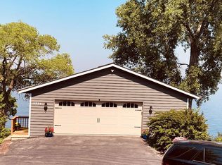 2771 Nicolet Dr, Green Bay, WI 54311
