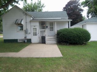 304 Middle St, Sumner, IA 50674