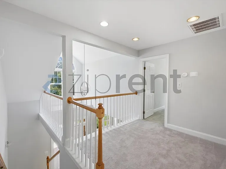 73201 Burrington — Photo 34