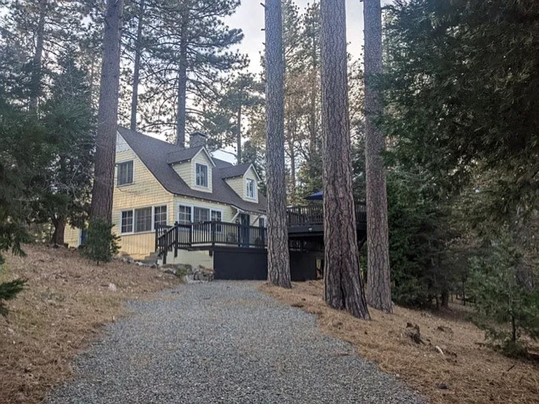 520 Millburn Rd — Photo 4