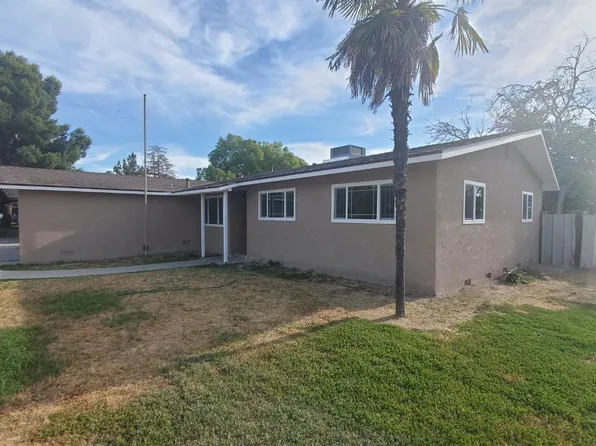 373 S 2nd St, Kerman, CA 93630