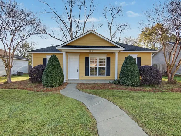 128 Laurelwood Ct, Albany, GA 31763