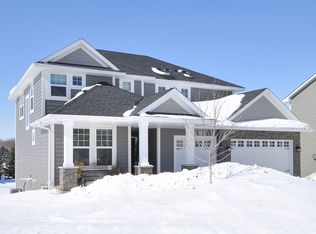 3171 Butternut Dr, Medina, MN 55340