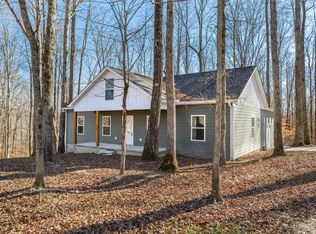 32 Periwinkle Path, Leoma, TN 38468