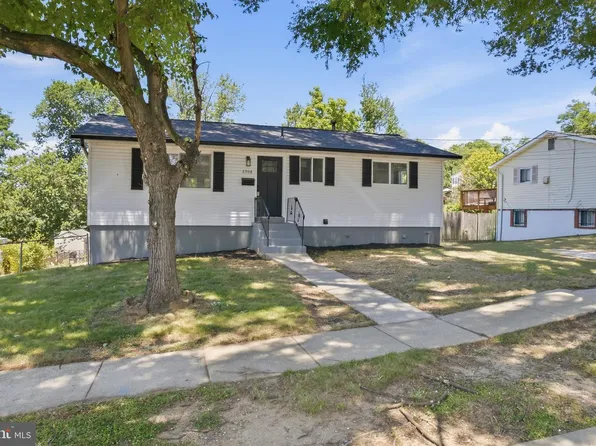 6908 Drylog St, Capitol Heights, MD 20743