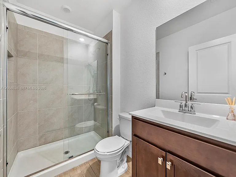 501 NE 6th Ct — Photo 20