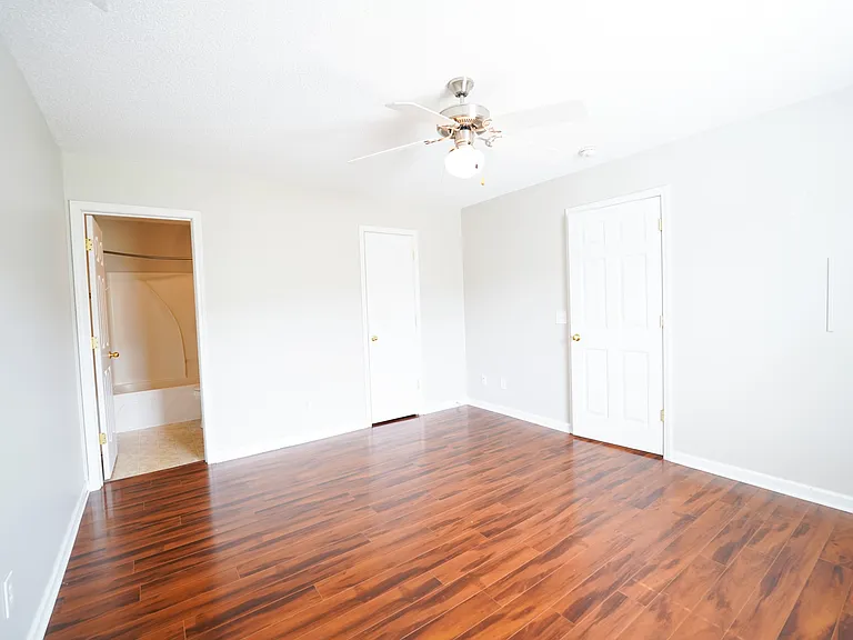 134 Mustang Dr — Photo 22
