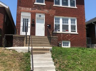4426 Marcus Ave #2F, Saint Louis, MO 63115