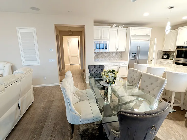 7 Paladino Ct — Photo 25