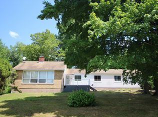 426 Bartholomew Rd, Middletown, CT 06457