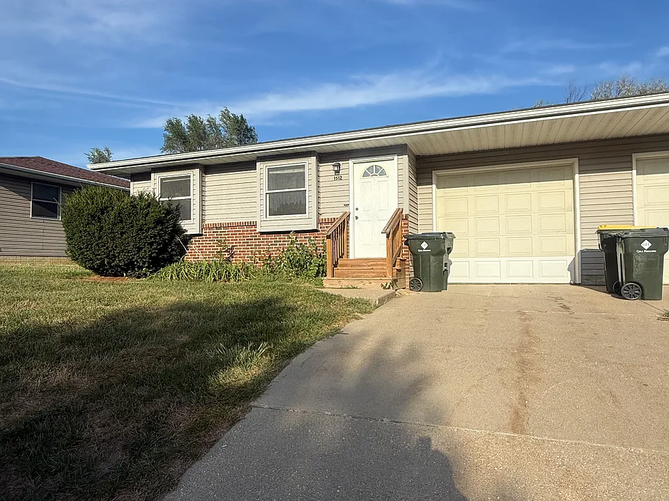 1510-12 Martha St #1512