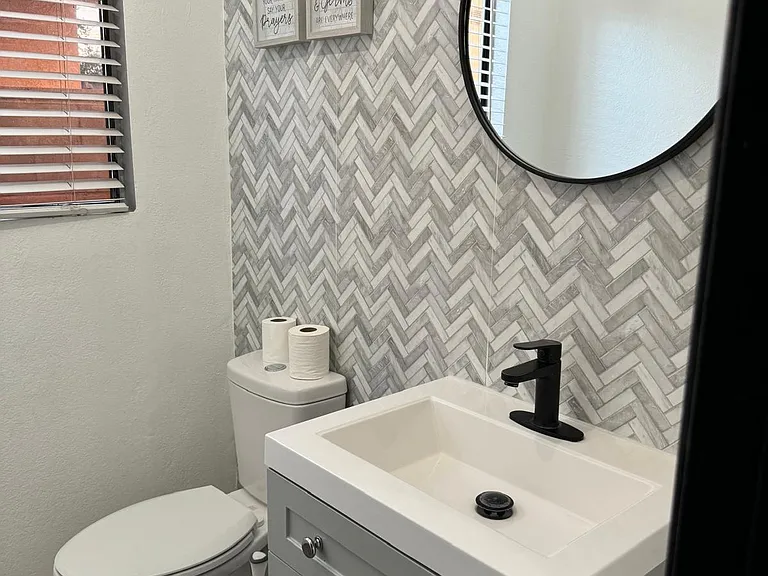 44060 Palm Ln — Photo 12