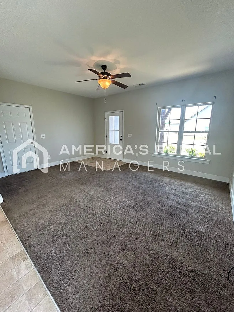 Spacious Home For Rent In Calera! Coming Soon! — Photo 3