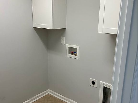 3rd image of 62 Bay Springs Dr