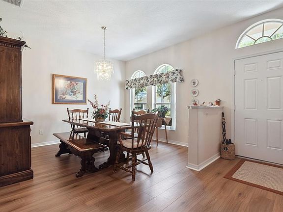 4th image of 1209 Castleport Rd