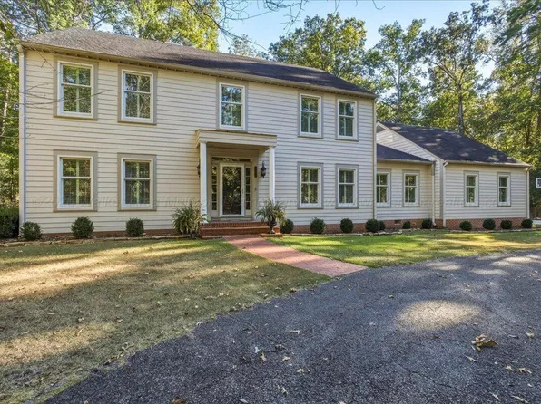 2701 Branchwater Cir, Jasper, AL 35504