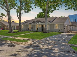 10723 Wickersham Ln, Houston, TX 77042