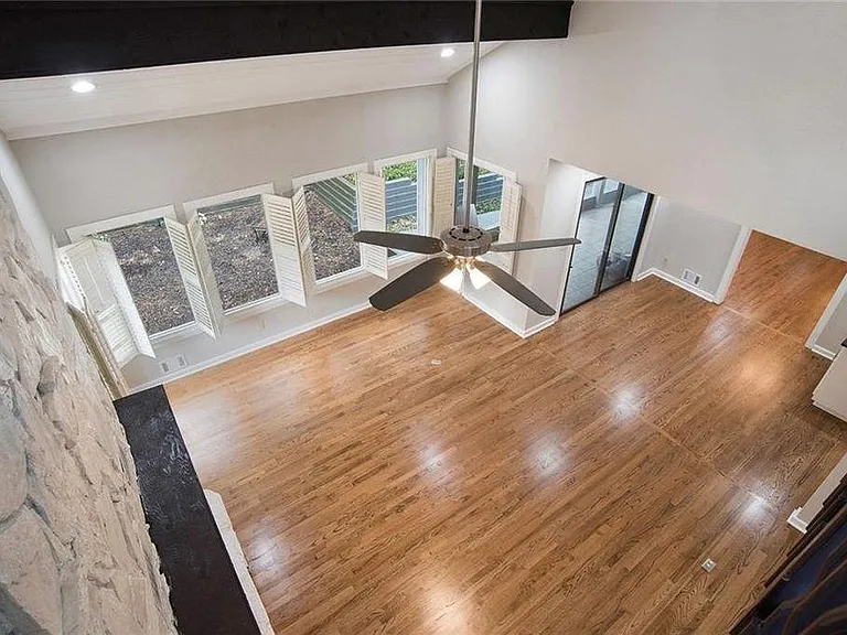 4200 Gunnin Rd — Photo 41