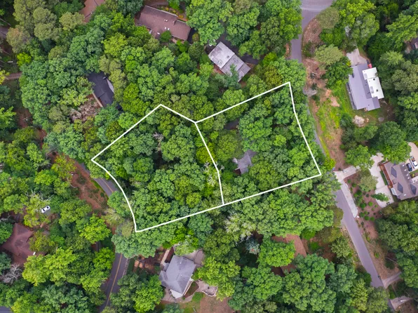 321 Woodhaven Rd, Chapel Hill, NC 27514