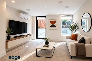 357 Adelphi Street, #1E