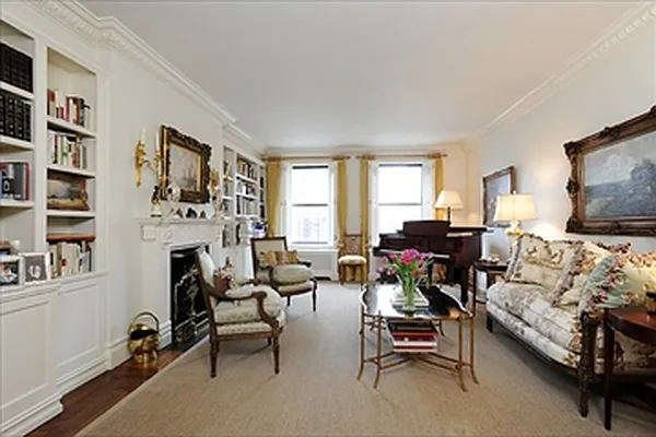 Sold by Kleier Residential | media 22