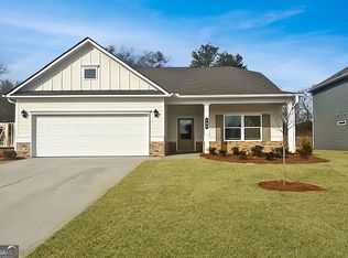 108 Marion Dr, Cartersville, GA 30120