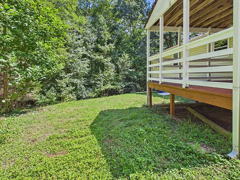 3041 Clintwood Rd — Photo 33